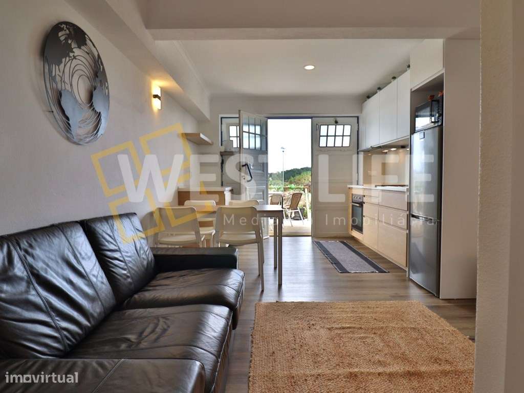 Garagem convertida em apartamento T1 - Mobilado e equipado - Junto ... - Grande imagem: 2/15