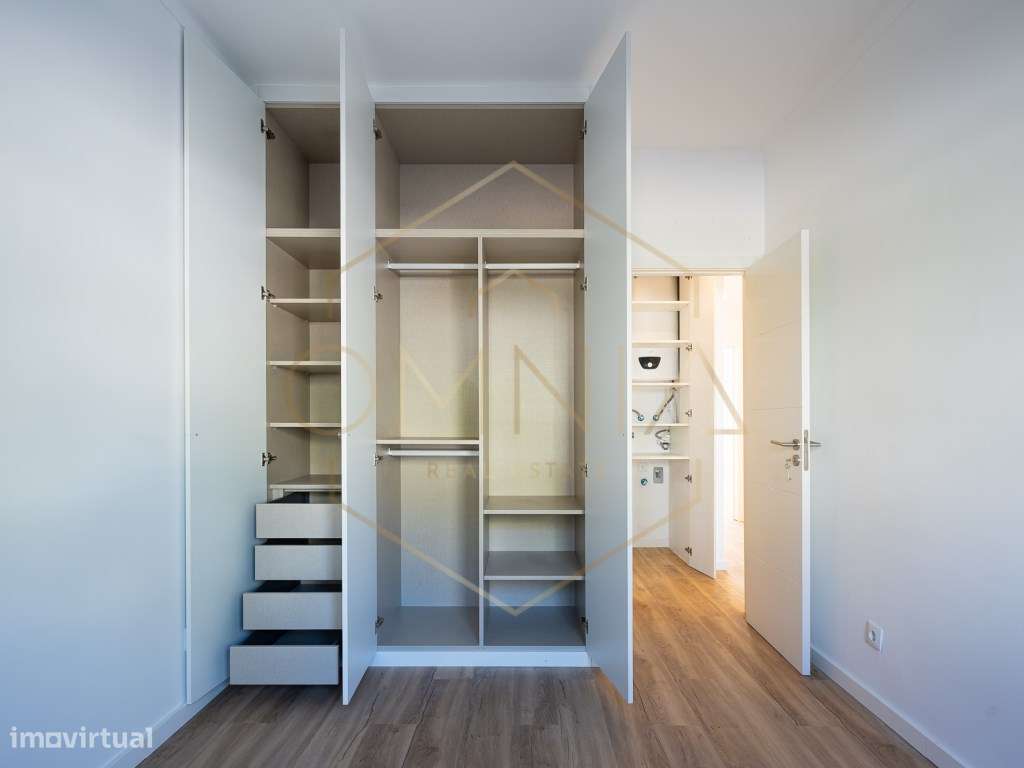 Apartamento T2 no Barreiro - Totalmente Renovado-18