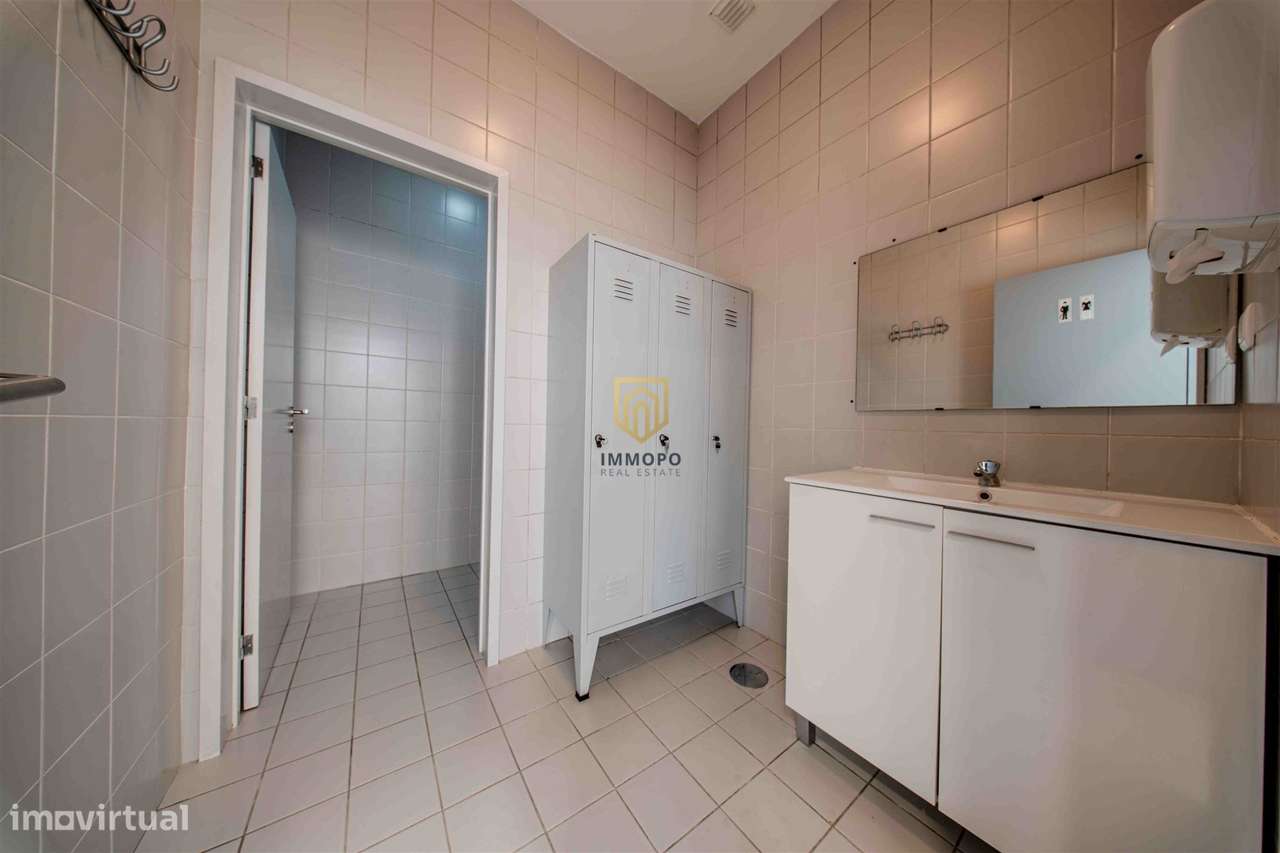 Loja , Porto, Matosinhos / Venda / 205.000€-15