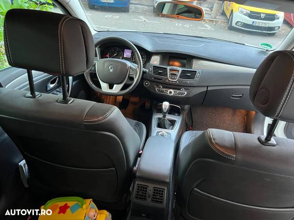 Renault Laguna 1.5dCi Dynamique - 8