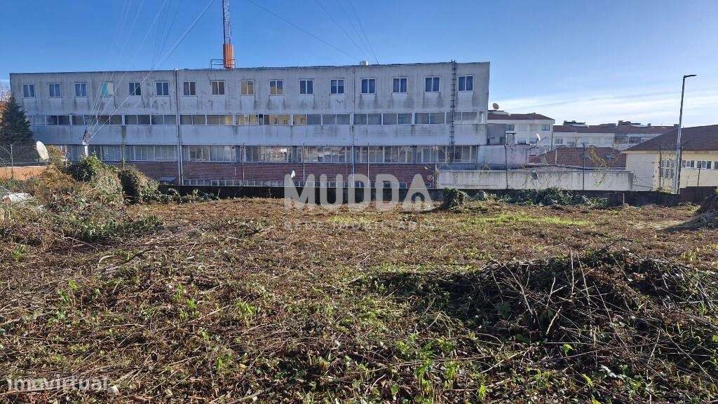 INVESTIDORES - Terreno p/ Construção no Centro de São João da Madeira-14