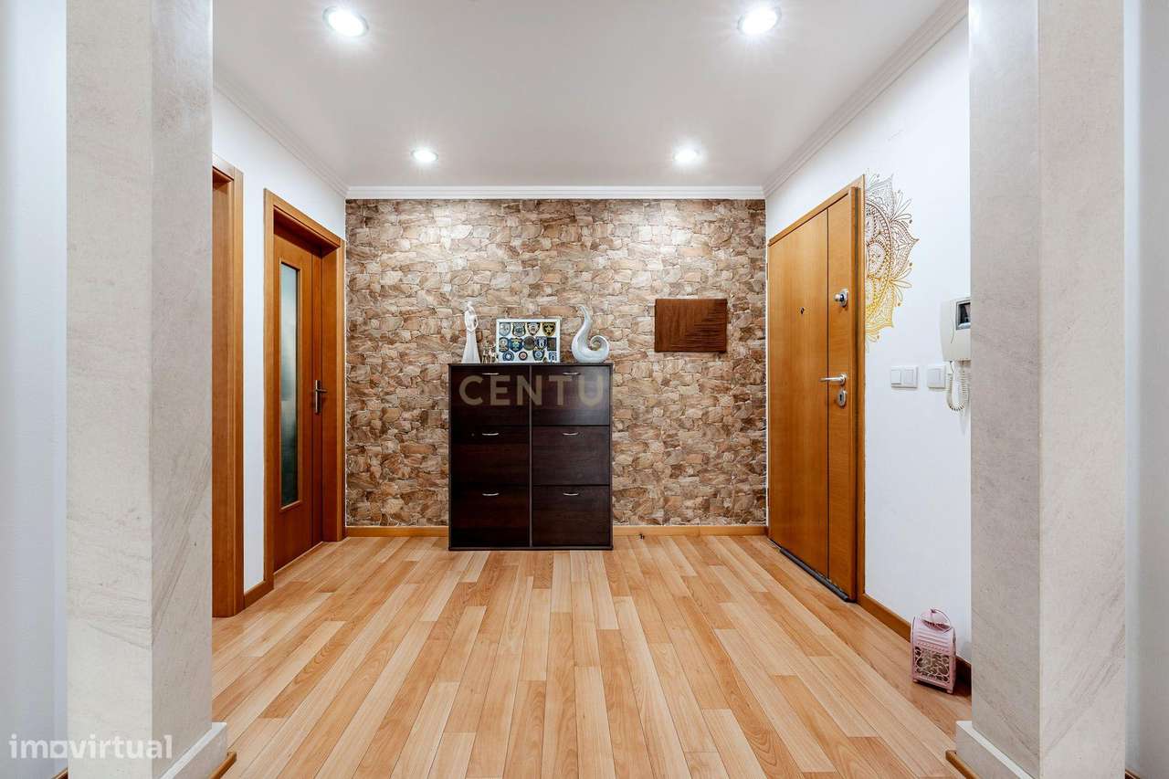 Apartamento T3 com excelente exposição solar-9