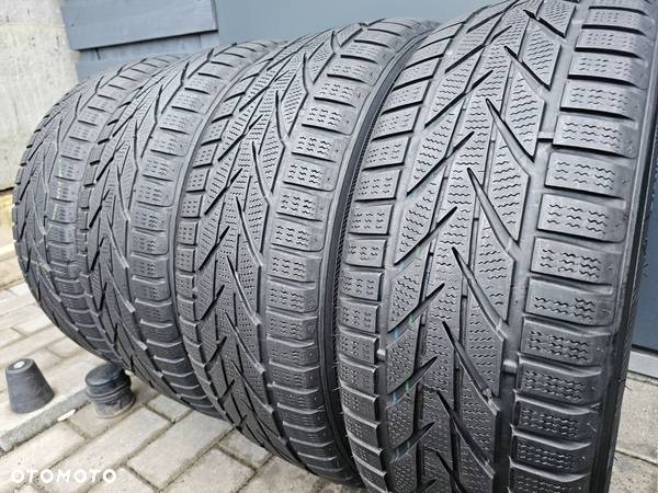 Toyo Snowprox S953 195/55R16 87 H - 1