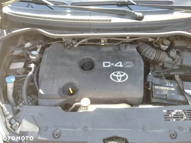 Toyota Corolla Verso 2.2 D-4D DPF - 9