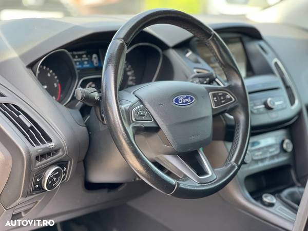 Ford Focus 1.5 TDCi Trend - 16
