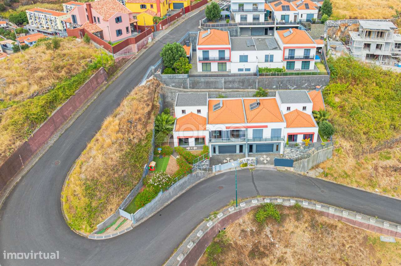 Moradia T3 Geminada - Vista Mar - Santa Cruz - Grande imagem: 5/48