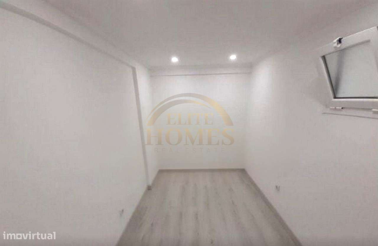 Espaço comercial transformado para habitação à venda em Vale Milhaços - Grande imagem: 5/10