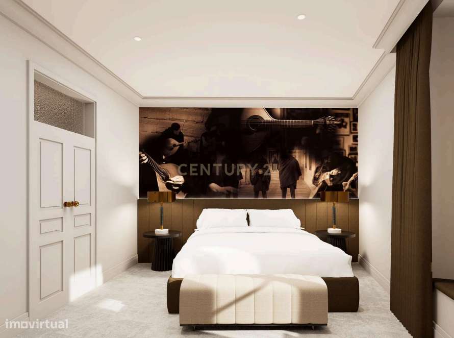 Prédio na emblemática Rua do Quebra Costas, no centro histórico de Coi-11