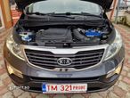 Kia Sportage 2.0 CRDI 4WD Automatik Vision - 24