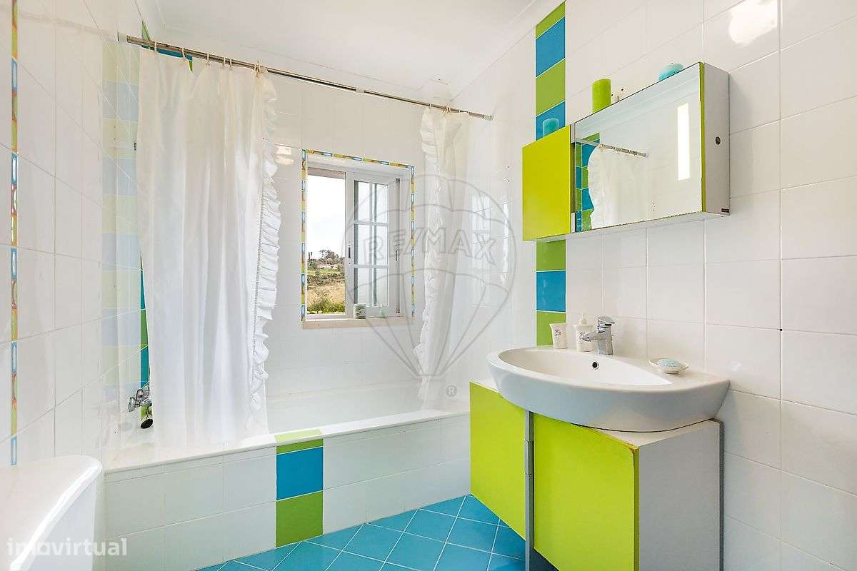 Moradia T8 para venda-22