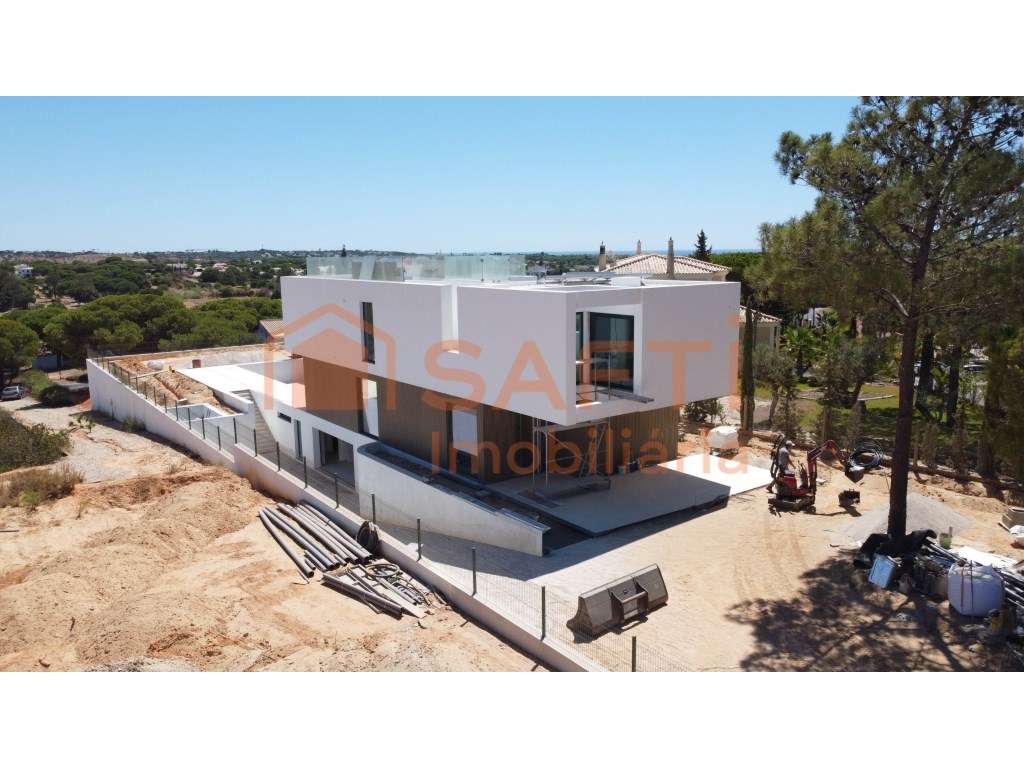 Moradia com 4 Quartos em Construção em Vila Sol - Grande imagem: 4/32