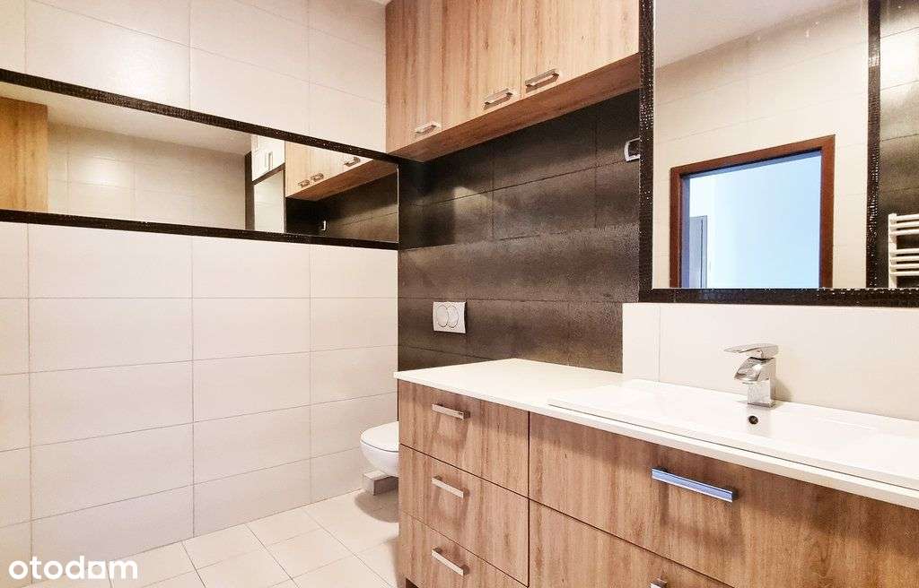 Jednopoziomowe z tarasem, komórką oraz halą-10