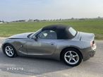 BMW Z4 2.2i - 6