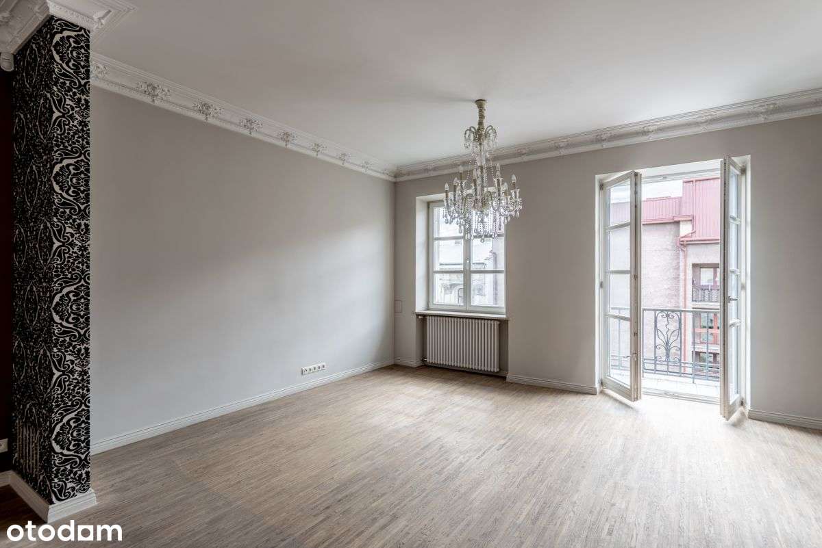 Przestrzeń z duszą w sercu Pragi | 100 m² | Balkon-1