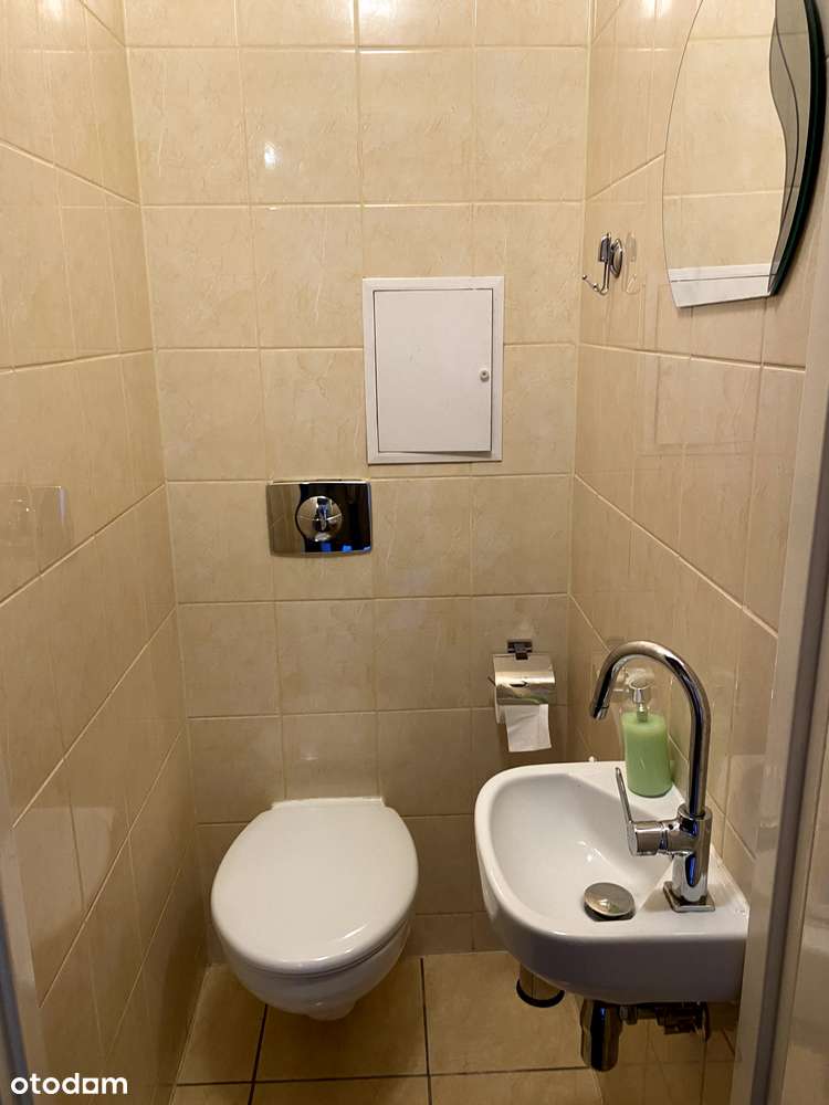 Ostrów Wlkp. ul. Iwaszkiewicza-16