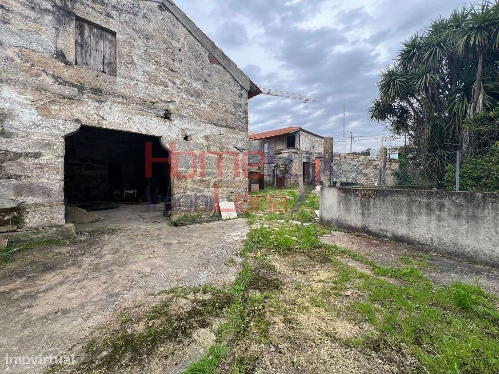 Terreno com Ruinas em Águas Santas-45