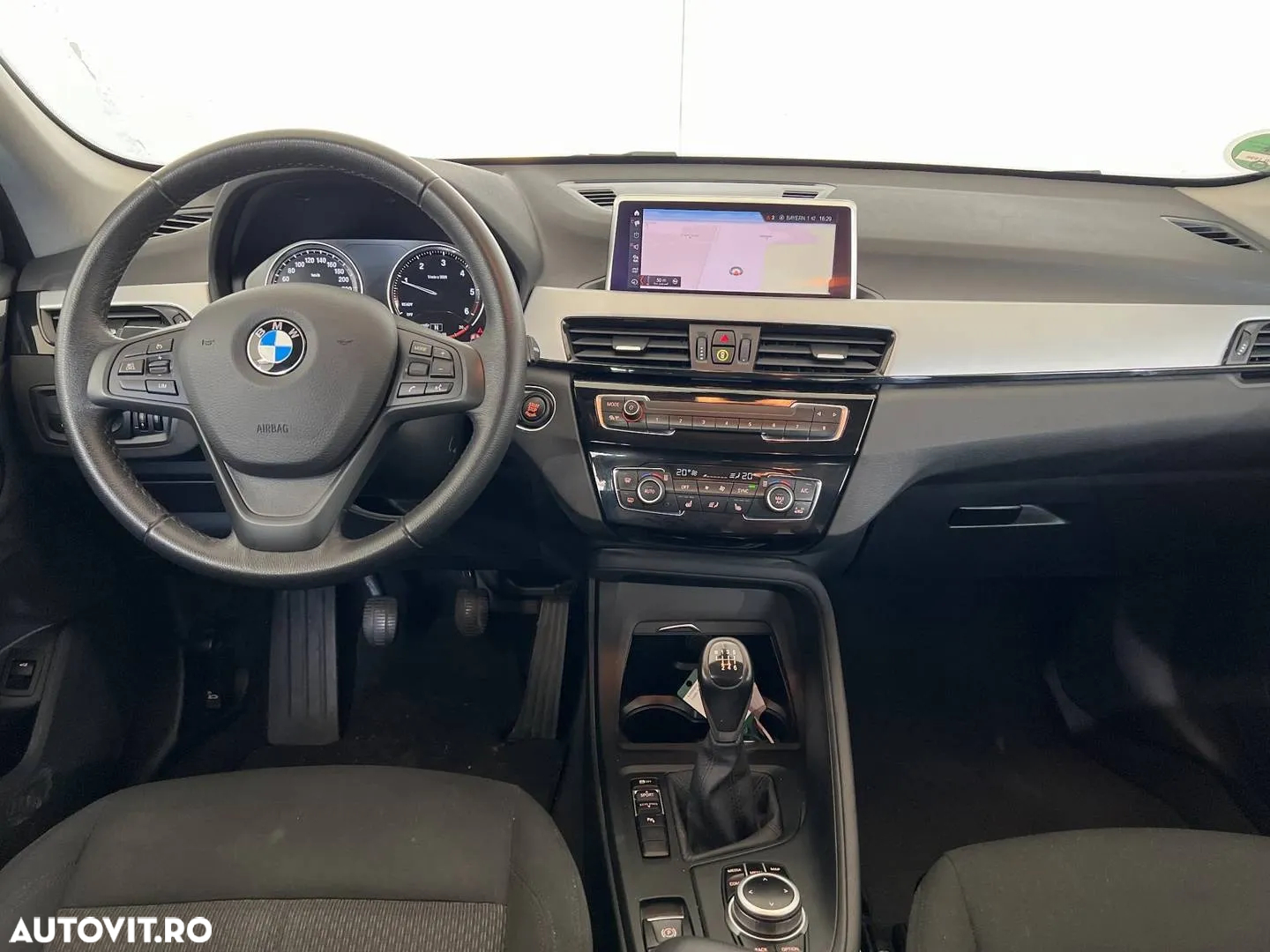 BMW X1 sDrive18d Advantage - 6