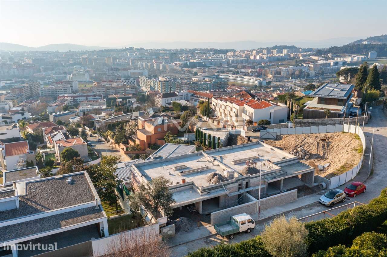 Moradia Geminada T3+1 Venda em Nogueiró e Tenões,Braga - Grande imagem: 2/60