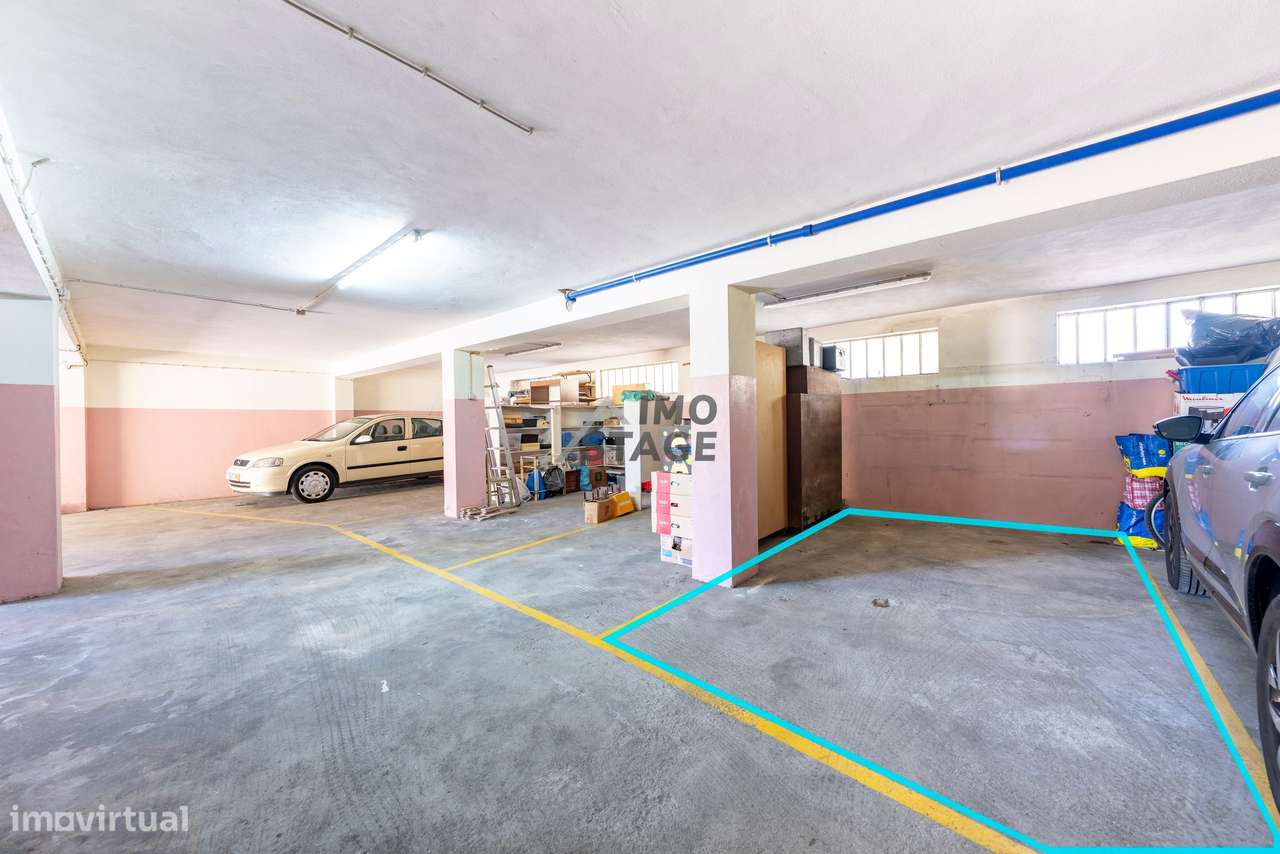 Apartamento T2+1 situado no Centro da Maia-21