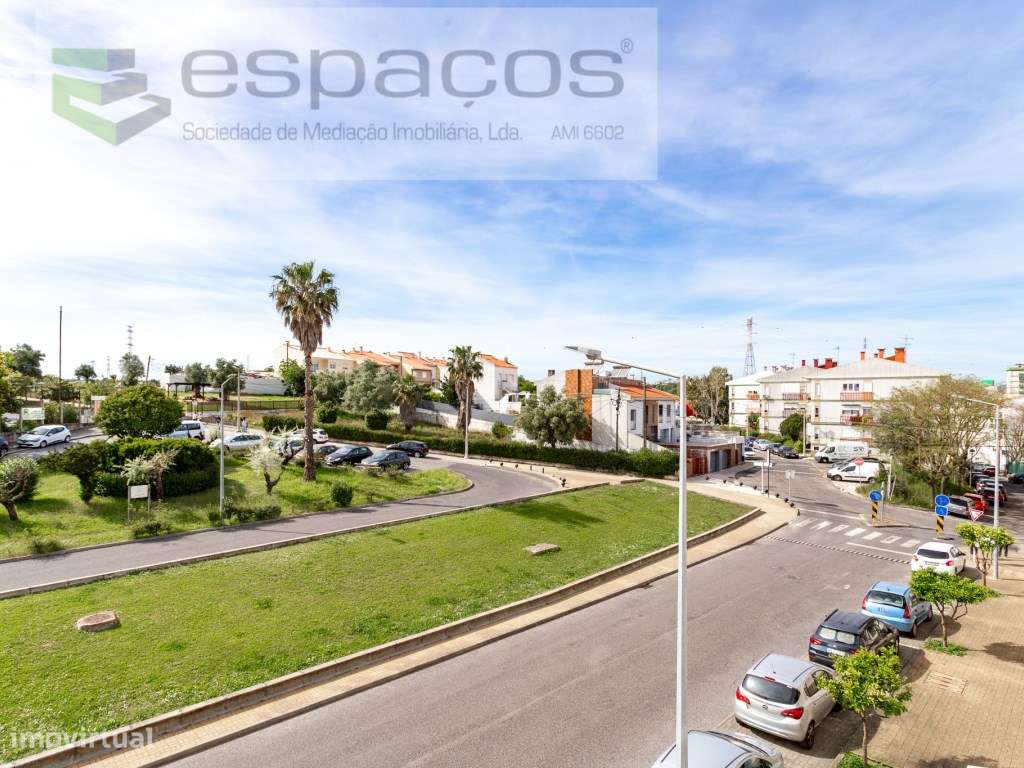 T2 na Quinta da Parreirinha, Vista rio, Parqueamento e arrecadação-18