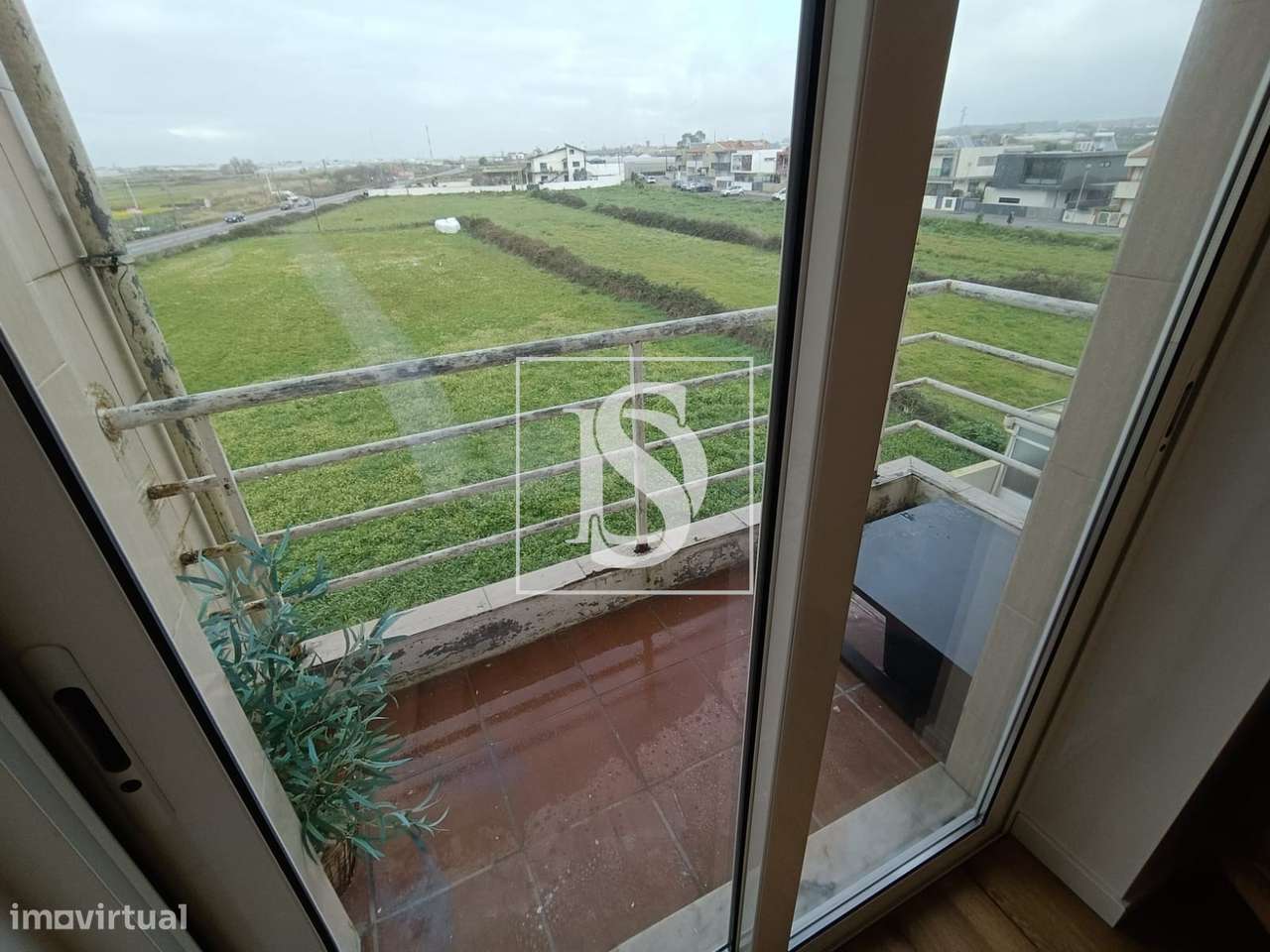 Apartamento T3, Renovado, com Vista Mar-18