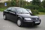 Volkswagen Passat 1.9 TDI Comfortline - 12