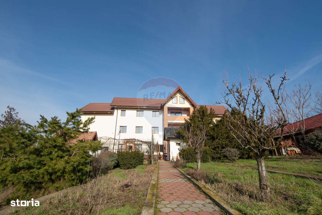 Casa - Vila de vanzare, 582 mp construiti,  la gri, Manolache, Ilfov-0