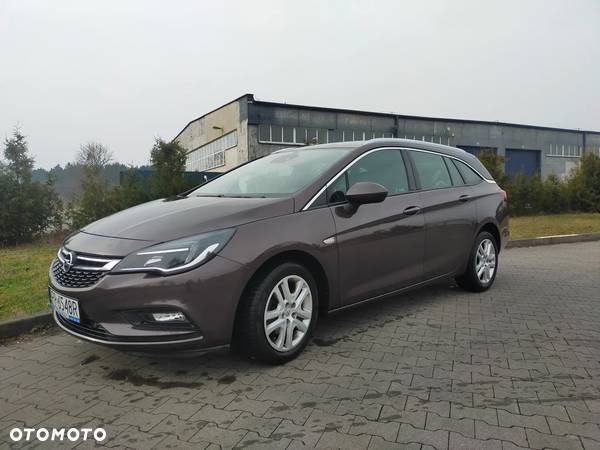 Opel Astra 1.4 Turbo Sports Tourer Business - 1