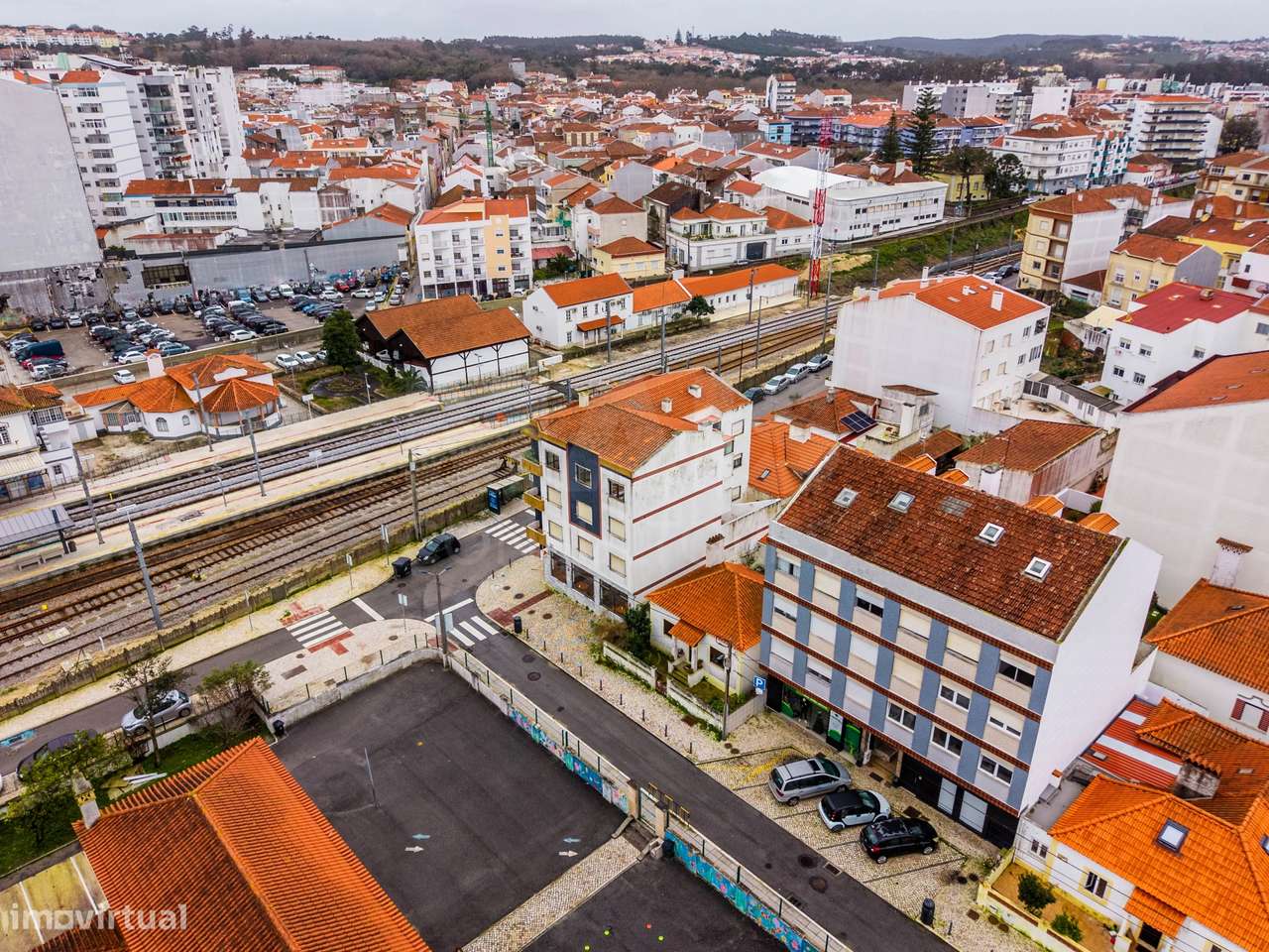 Apartamento T2 com Parqueamento em localização central – Caldas da ... - Grande imagem: 4/28