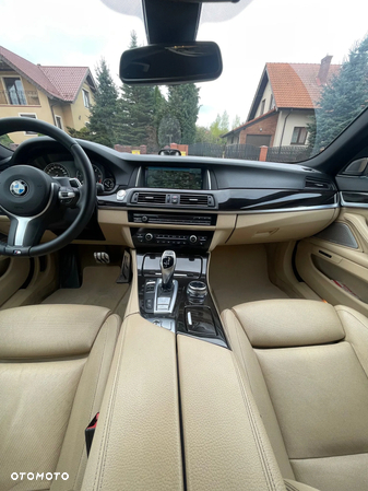 BMW Seria 5 530d xDrive Touring Sport-Aut Luxury Line - 11