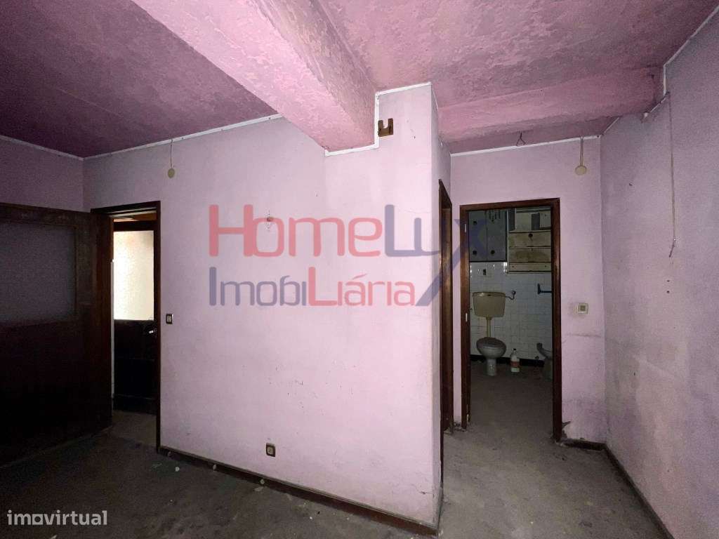 Terreno com Ruinas em Águas Santas-18