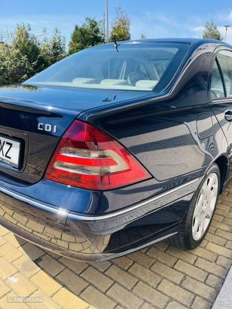 Mercedes-Benz C 200 CDi Elegance Aut. - 10