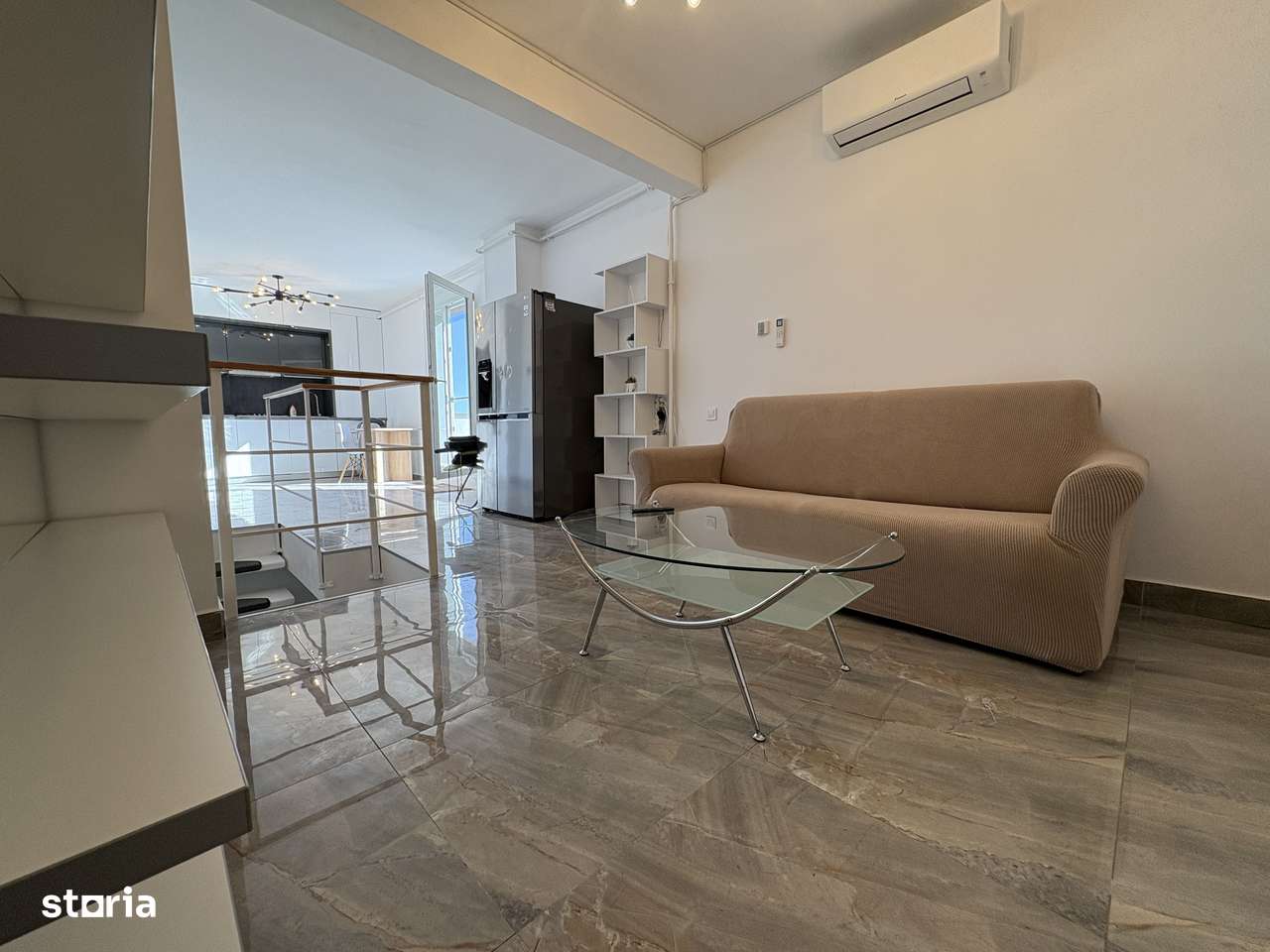 De închiriat penthouse deosebit în Sânpetru – aproape de Coresi - Imagine principală: 5/8