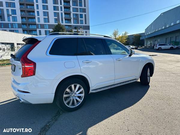 Volvo XC 90 D5 AWD Momentum - 14