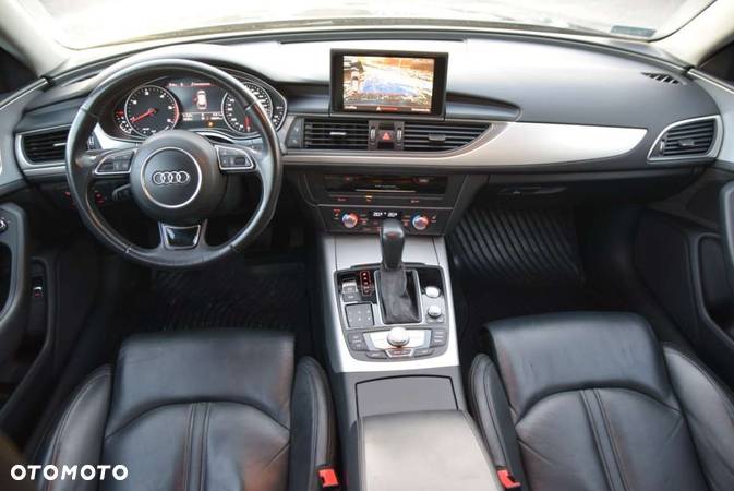 Audi A6 - 6