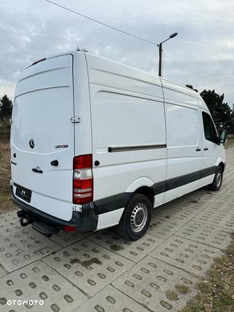 Mercedes-Benz Sprinter 906 - 4