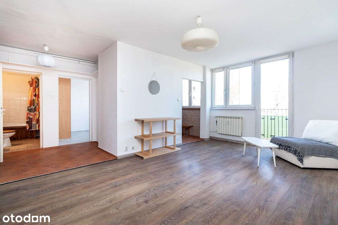 2 pok | przestronny układ | balkon | świetna lokal