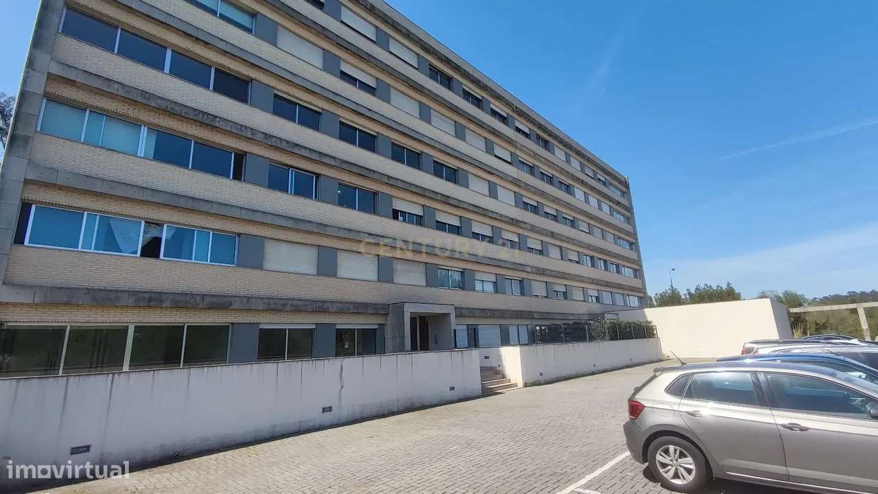 Apartamento T2 com Terraço e Garagem, Maia (Ao Aeroporto) - Grande imagem: 4/16