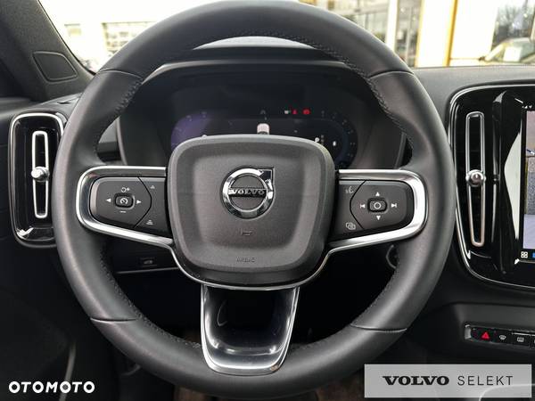 Volvo XC 40 - 11