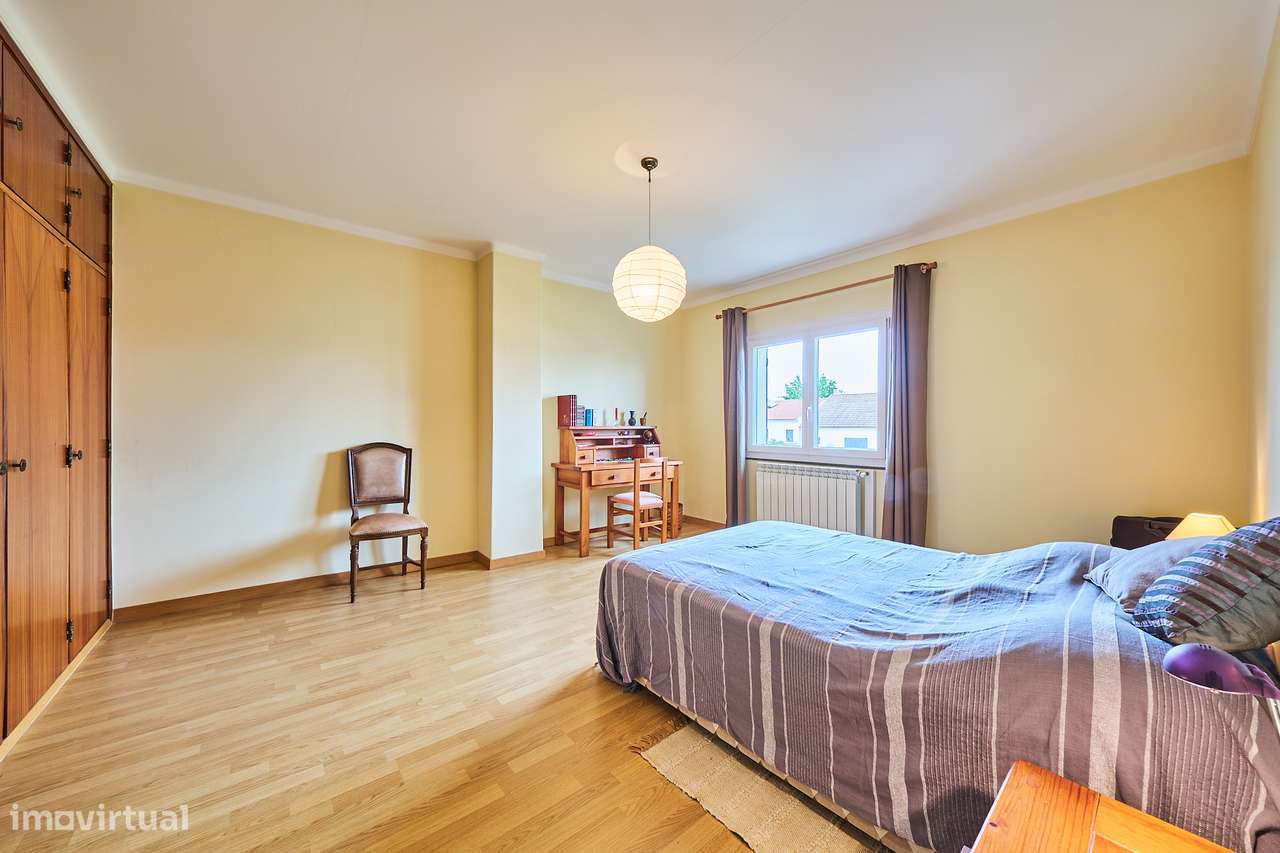 Moradia Geminada 4 Quartos - Pinhal Novo-21