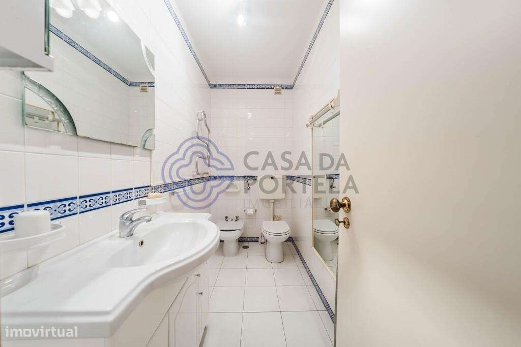 ✨ Apartamento T3 Luminoso com Varandas | Caldas da Rainha ✨ - Grande imagem: 4/36