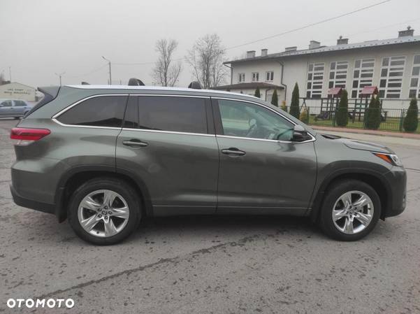 Toyota Highlander - 6