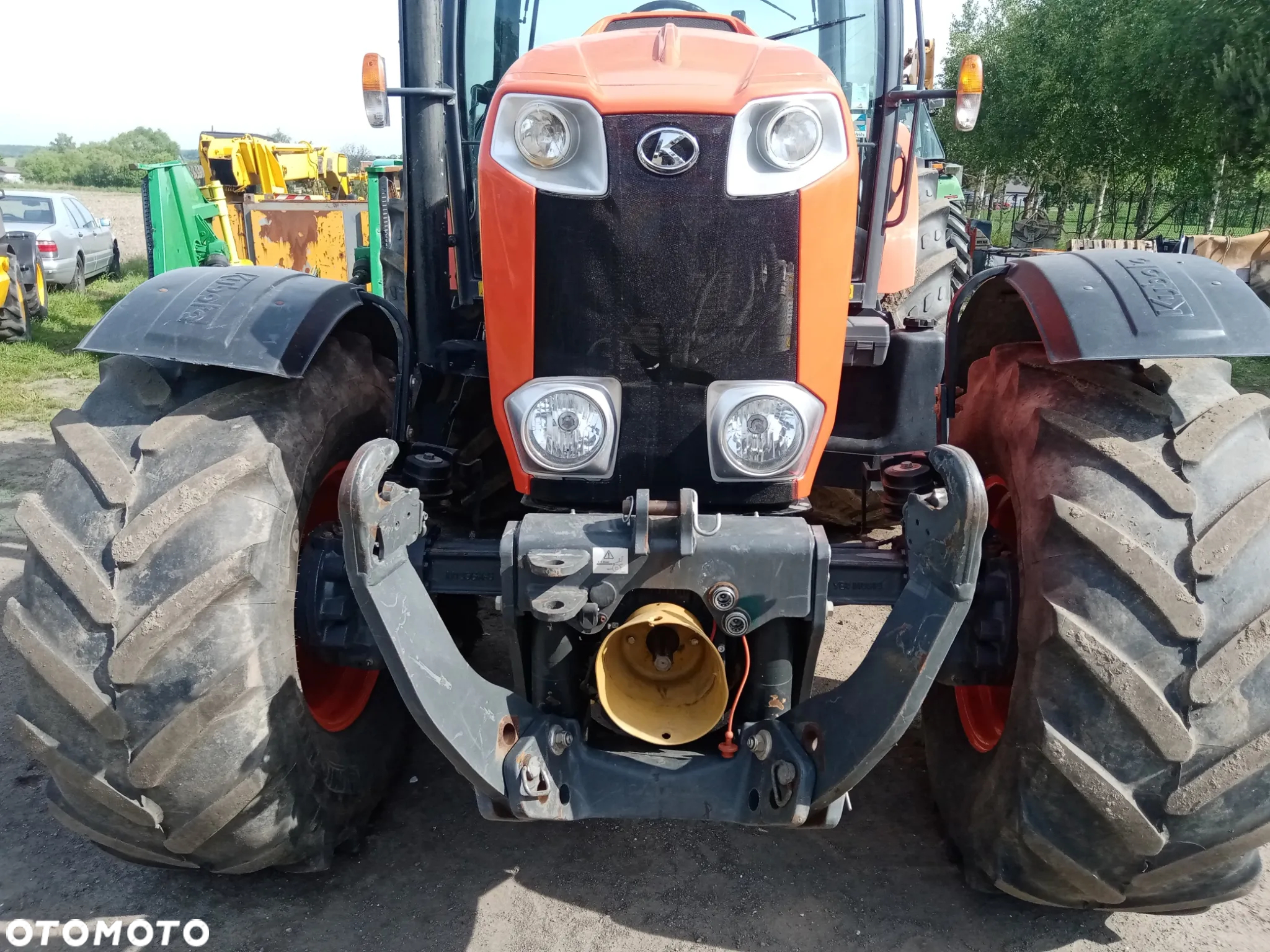 Kubota M135gx - 8