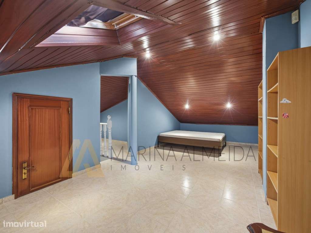Moradia Térrea T3 geminada com aproveitamento de sótão, piscina, es...-20