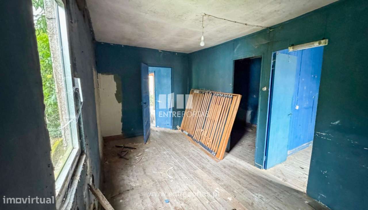 Venda de moradia p/ restauro, Sta Marta de Portuzelo, Viana do Castelo - Grande imagem: 3/30