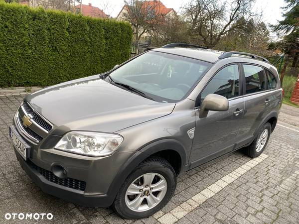 Chevrolet Captiva 2.0 d LS - 3