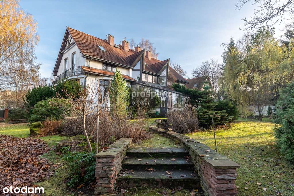 Niezwykła Rezydencja Izabelin-Hornówek przy KPN-18