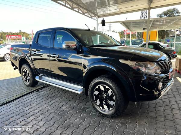 Mitsubishi L200 2.4 DI-D CD Instyle Strakar AT 4WD - 4