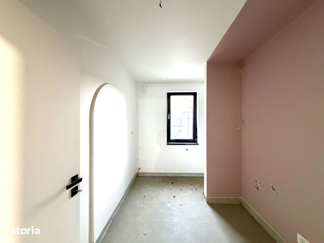 Spațiu Comercial Ultracentral zona Primăriei finisat modern-11