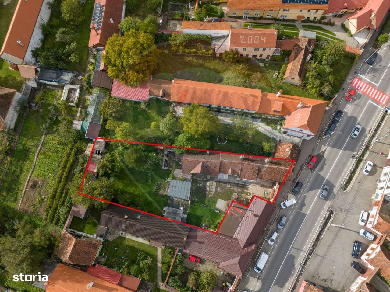 Casă 6 camere și teren 1200 mp - Imagine principală: 1/20